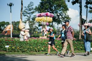 BIB: 
                            <button type="button" onclick="openModal(27621503)" class="btn btn-primary btn-sm float-right btn-popup" data-toggle="modal" data-target=".modal-high-quality">
                        <i class="fas fa-shopping-cart"></i> Add to Cart
                    </button>
                                            <button type="button" onclick="isThisMe(27621503, true)" class="btn btn-success btn-sm float-right btn-popup btn-isme hidden" data-toggle="tooltip" data-placement="bottom" title="นี่คือรูปของคุณใช่ไหม คลิกที่นี่เพื่อเอาเข้าอัลบั้ม">
                        <i class="fas fa-plus"></i> Add to album
                    </button>
                    <button type="button" onclick="isThisMe(27621503, false)" class="btn btn-warning btn-sm float-right btn-popup btn-isnotme hidden">
                        <i class="fas fa-ban"></i> Remove from album
                    </button>